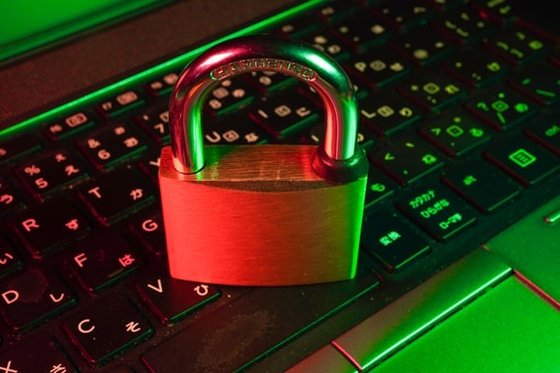 Database cleansing service